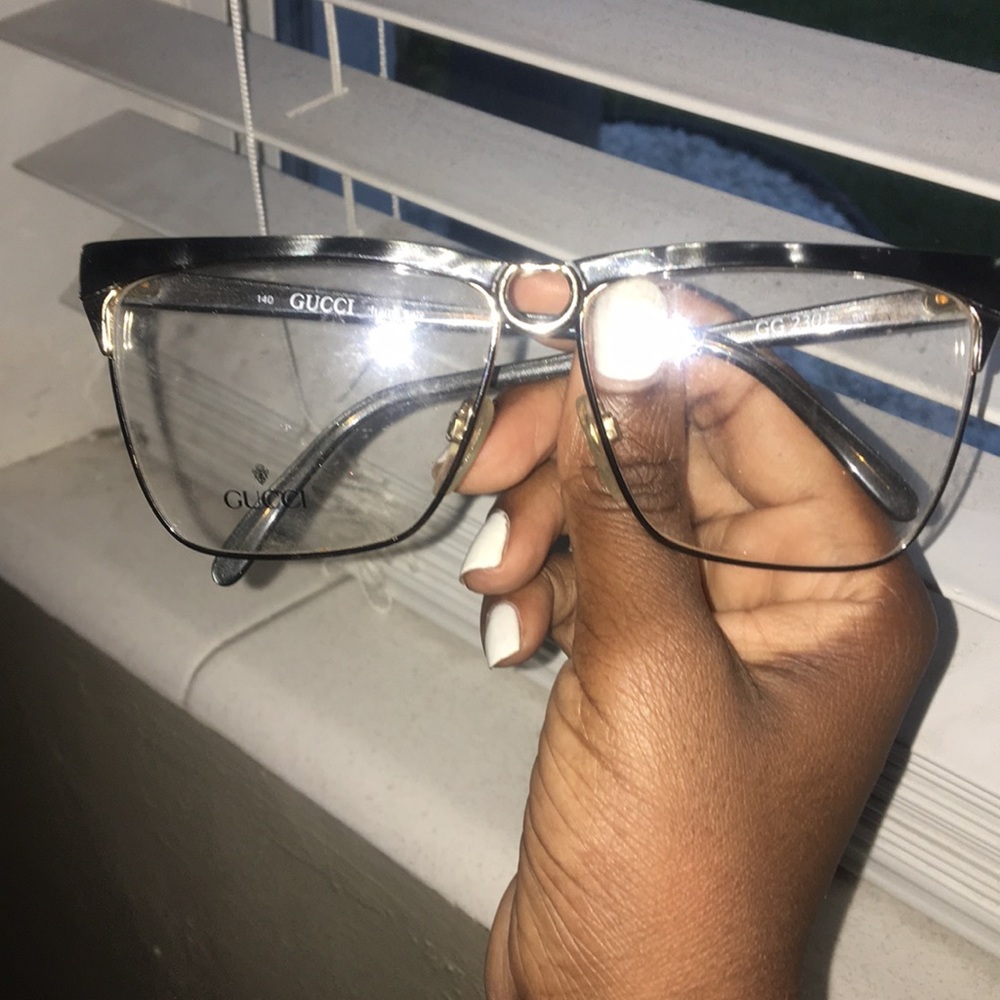 Gucci (vintage frames)